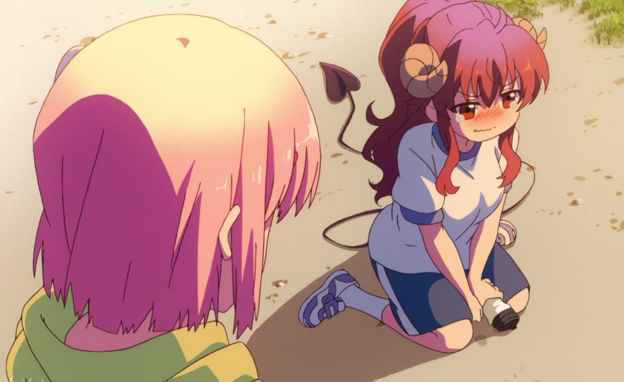 街角魔族：蠢萌蠢萌的魔族女吉田优子，十分可爱，我超爱的人设