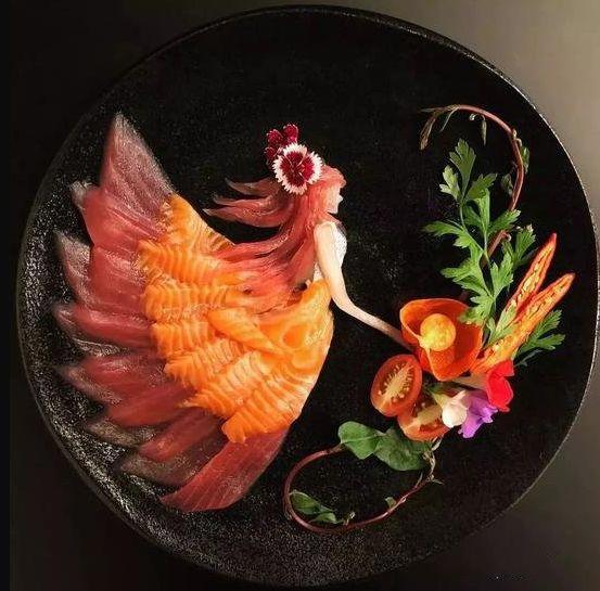 别人家的老爸！他用生鱼片给家人拼出绝美摆盘，网友羡慕不已