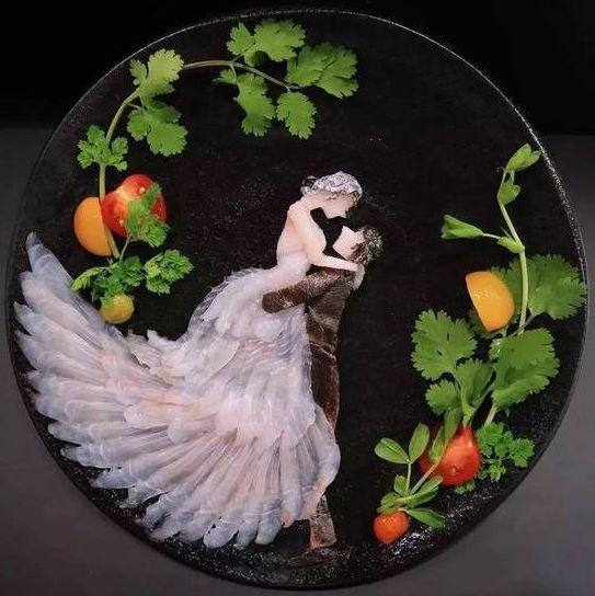 别人家的老爸！他用生鱼片给家人拼出绝美摆盘，网友羡慕不已