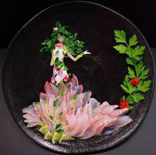 别人家的老爸！他用生鱼片给家人拼出绝美摆盘，网友羡慕不已