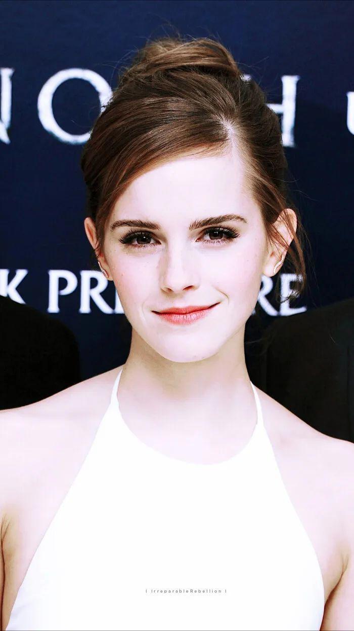 从《哈利波特》女主到迪士尼公主，艾玛沃特森果然是90后童年女神