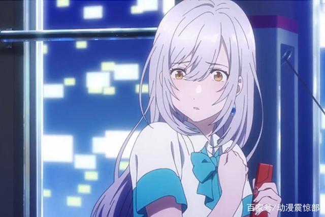 十月新番值得你一看的三部动漫，第一部回到未来和祖母抢男朋友！