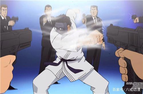 柯南：浅析京极真战绩，果然是被作者评为能单刷黑衣组织的男人