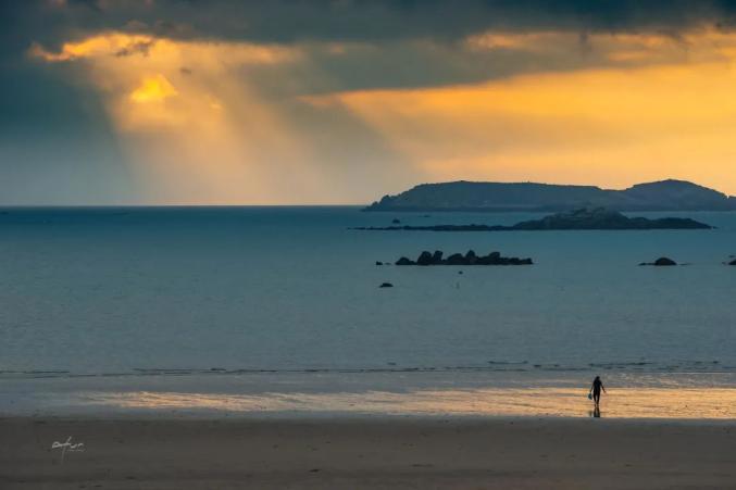 忘记垦丁吧，看海，我只想去福州
