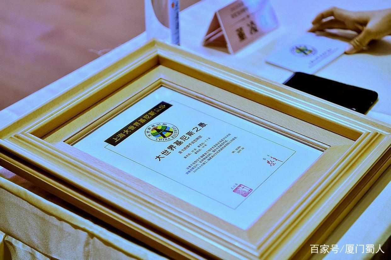 全国首座悬空彩虹仙手桥横空出世，新晋网红打卡地儿在闽中