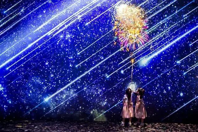 松下投影精彩案例海洋与天空的奇遇如海·空间