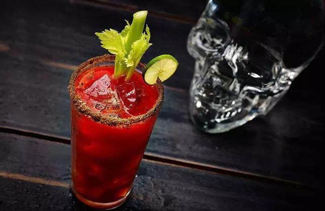 日本动漫中的酒文化，不愧是同样喜欢喝酒的民族