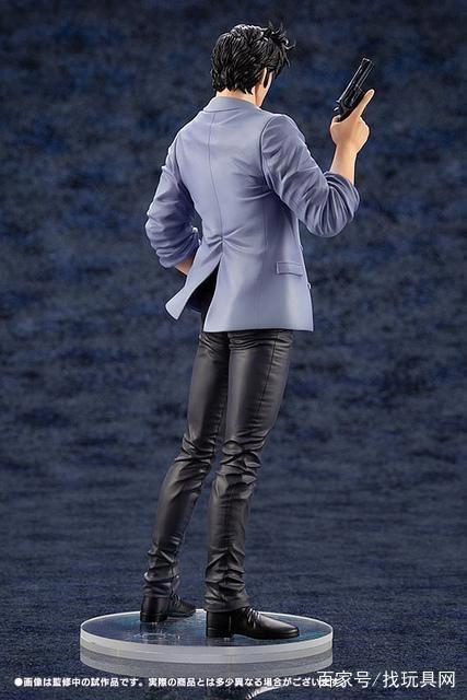 《城市猎人》套西装拿爱枪的冴羽獠来啦！