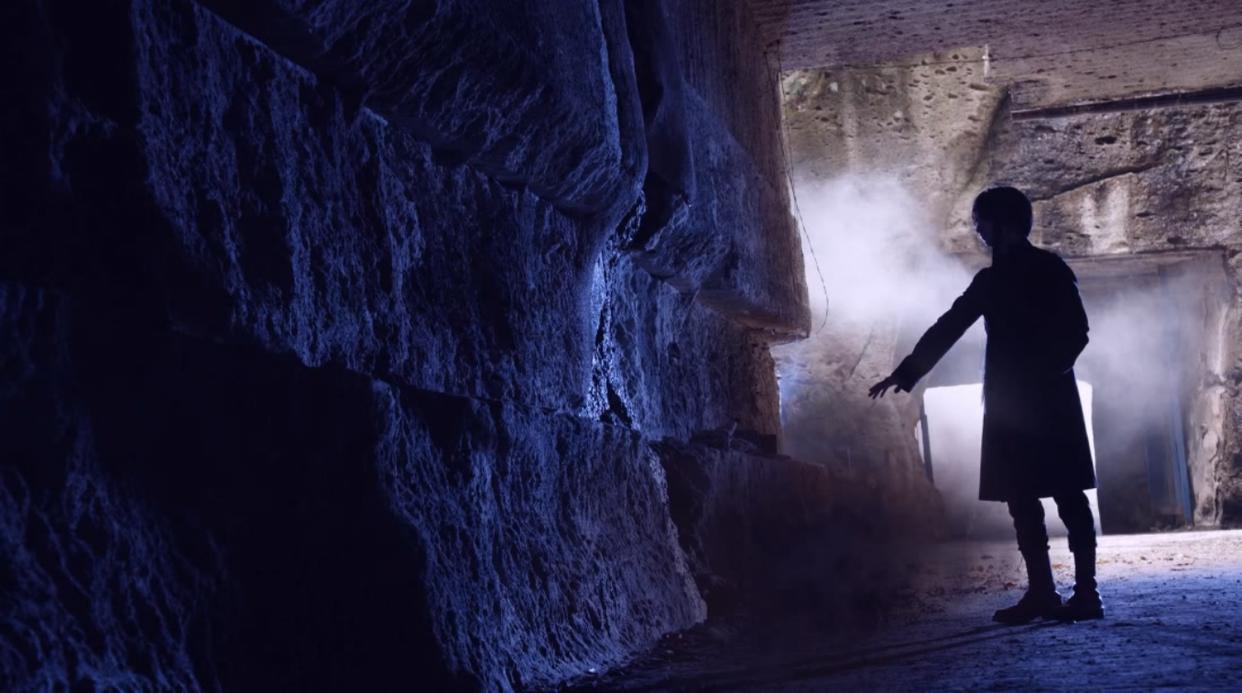 假面骑士圣刃40话：露娜身世揭秘，圣主被终结，老乌即将完美登场