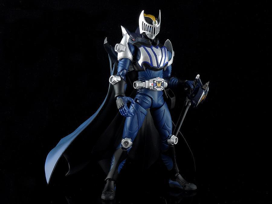 假面骑士：如果说心肠最好，那么龙骑可能算得上，不恋战直到最后