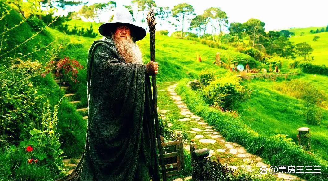 全球票房TOP41-50:《神偷奶爸3》夺魁，奇幻动画科幻三分天下