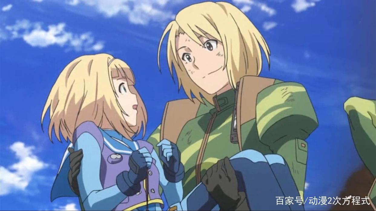 为拯救美少女，战五渣动漫男主化身人形高达