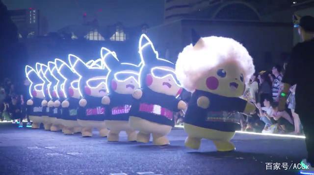 在横滨“大量发生中”的皮卡丘，是如何成为文化符号的？