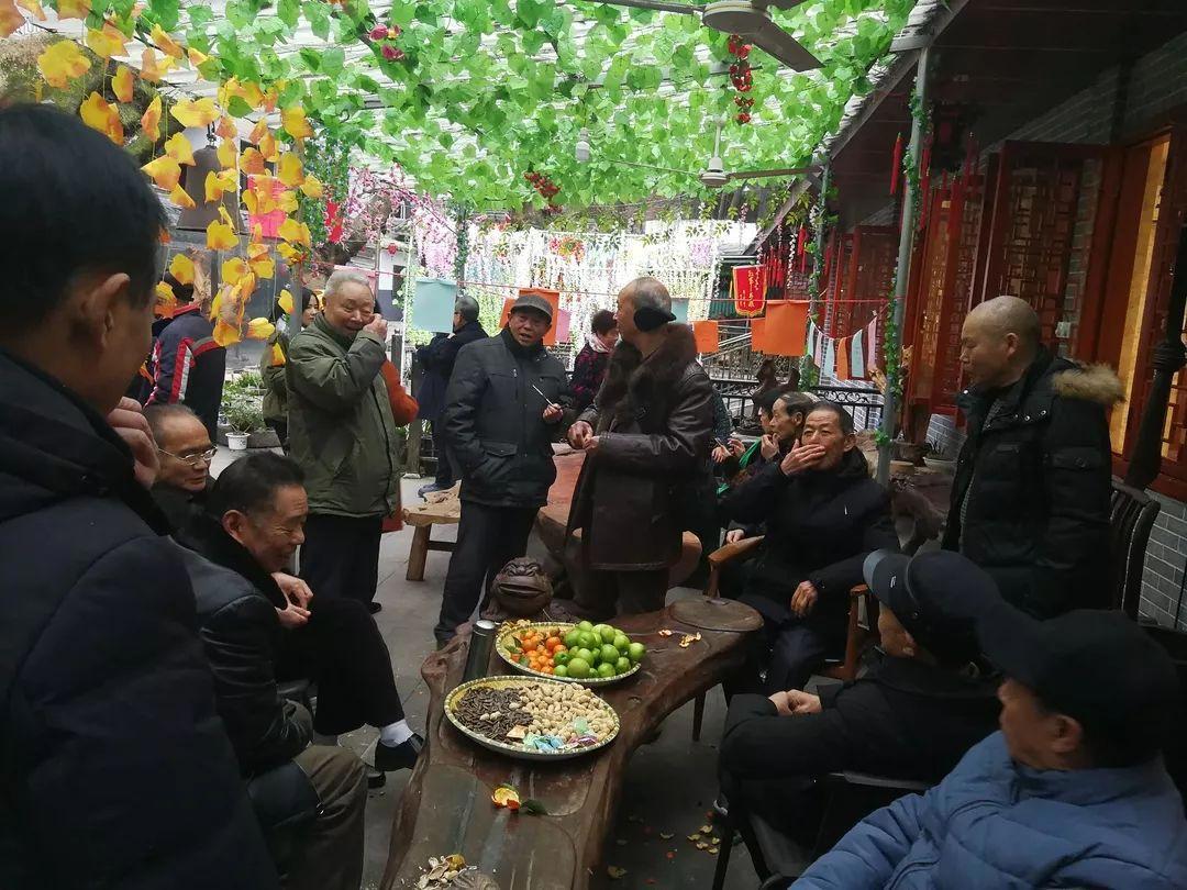 点击这张全家福，让你活力满满过福年！