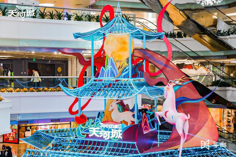 广州各大商场张灯结彩，斗潮玩斗美照斗虎运