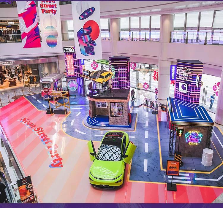 广州各大商场张灯结彩，斗潮玩斗美照斗虎运