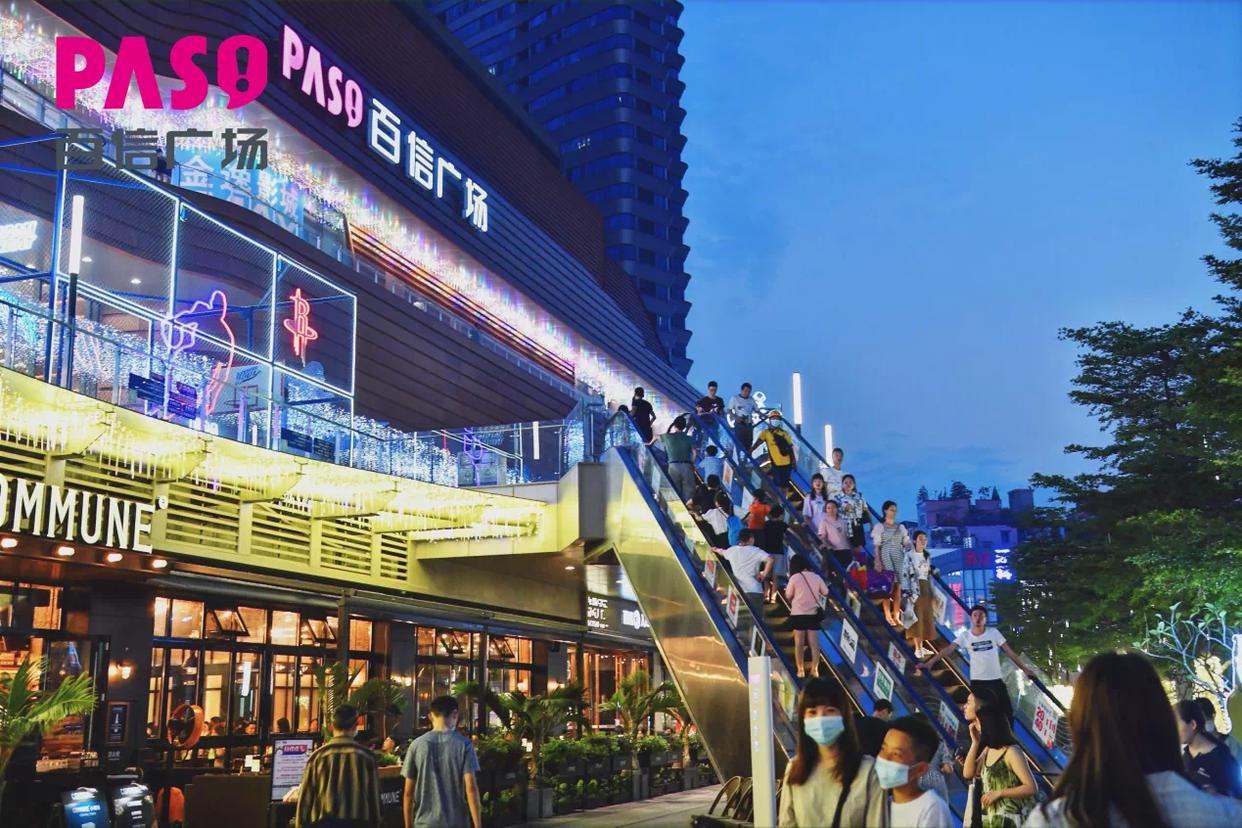 广州各大商场张灯结彩，斗潮玩斗美照斗虎运