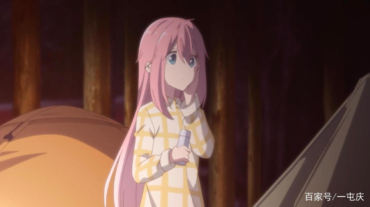 动漫《摇曳露营》一起来学习野外露营小知识，望着美景吃着美食