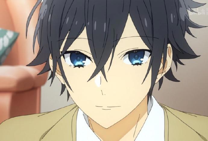 《堀与宫村》上热搜，宫村变短发，成功亲吻堀京子，情敌正式上线