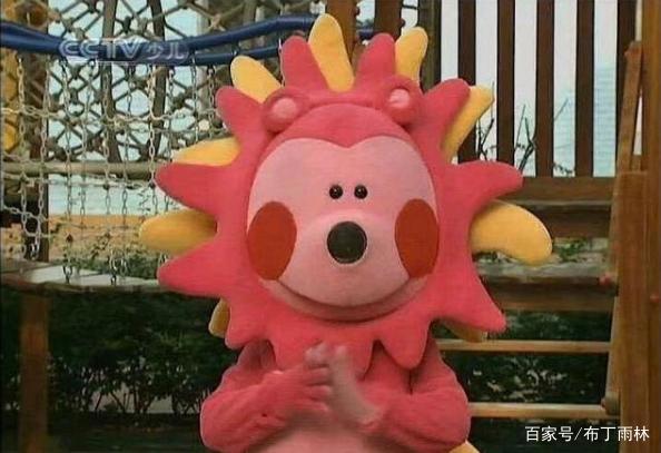 鞠萍姐姐三十年前旧照曝光，笑容甜美亲和力足，金龟子与其同岁