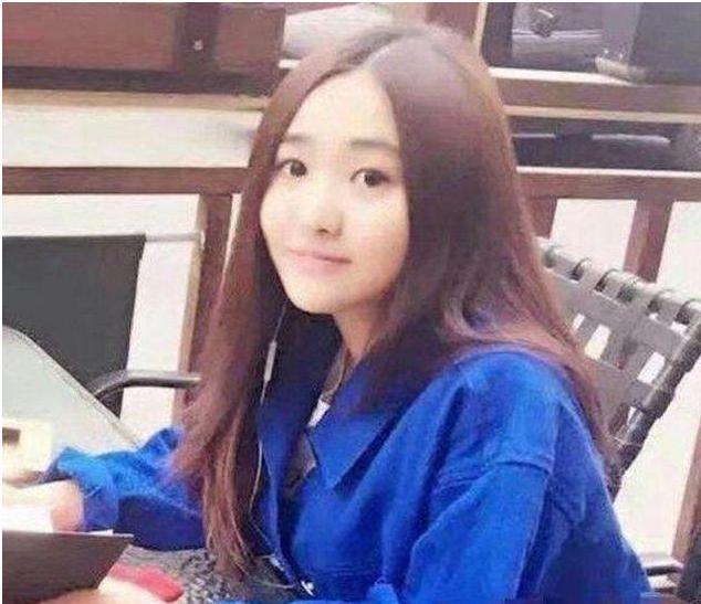 金龟子21岁女儿罕见曝光，把鲁豫都看呆了！颜值不输一线明星