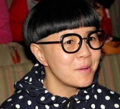 金龟子刘纯燕，“夺”人所爱嫁王宁：都说不般配，32年还是一对