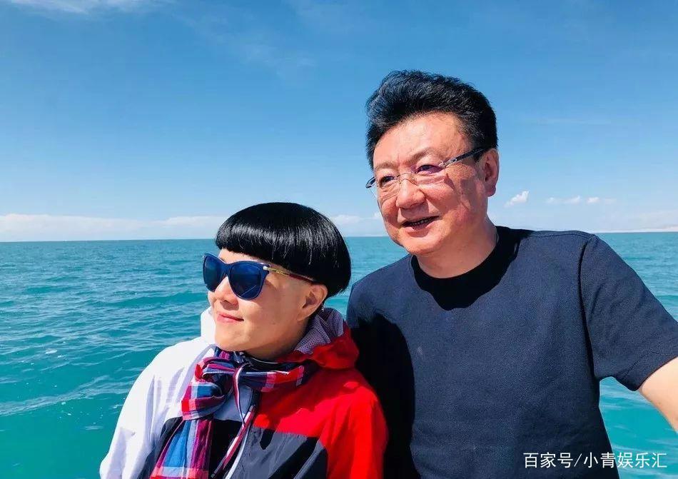 还记得《大风车》金龟子吗？嫁给央视王宁33年，为何还被他嫌弃？