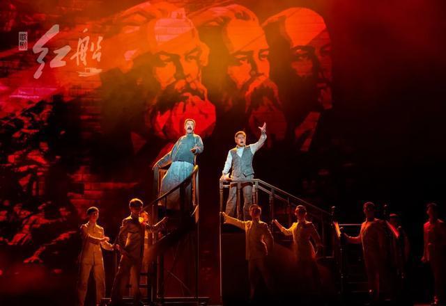 煞甲！天台帅哥高宇参演歌剧《红船》问鼎国家大剧院
