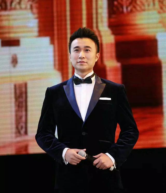 煞甲！天台帅哥高宇参演歌剧《红船》问鼎国家大剧院