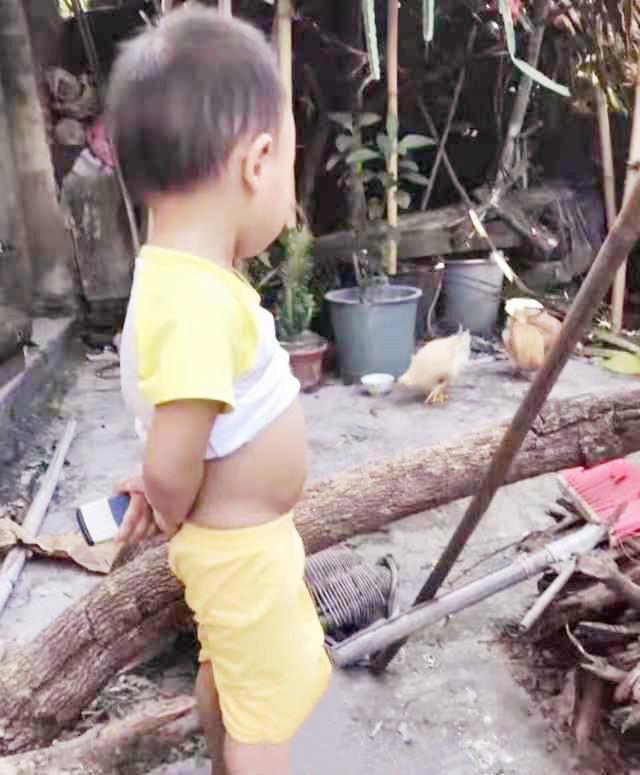 搞笑图片：终于知道他为什么喜欢夜跑了，某晚“一只鞋底”的收获