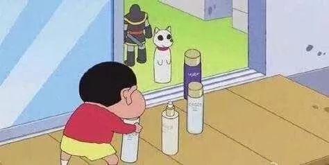 《蜡笔小新》4个细节设定，现在越想越细思极恐！