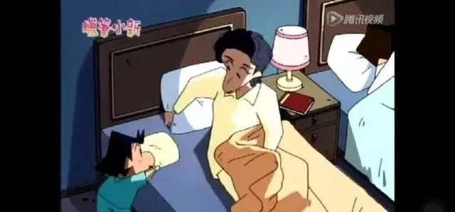 《蜡笔小新》4个细节设定，现在越想越细思极恐！