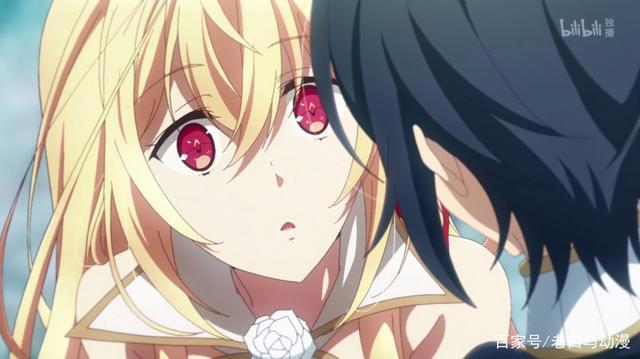 女主叫爱丽丝，男主黑衣双剑，莫非是刀剑番外版？