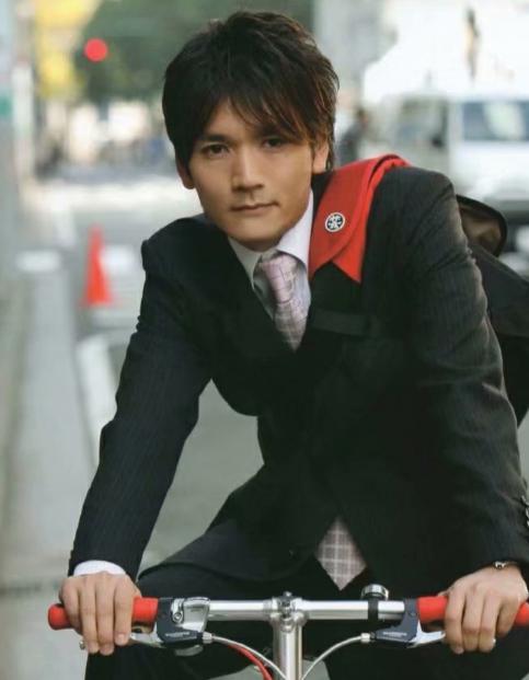 奥特曼中的演员现状，泰罗奥特曼演员被封杀，戴拿人间体翻车了