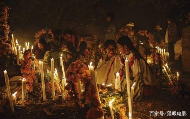只在《寻梦环游记》里见过亡灵节？墨西哥真实版比动画片还壮观