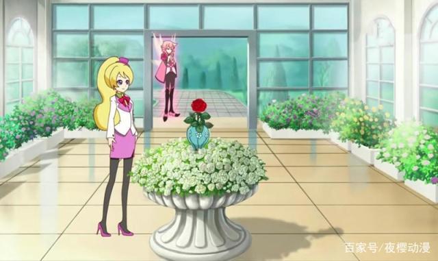 小花仙：黛薇薇一出场就暴露了，库库鲁觉得她身上有熟悉的味道