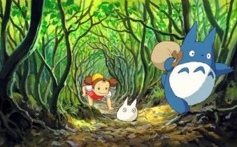 宫崎骏一部精美动漫龙猫，无论画风还是剧情都让人非常轻松和感动