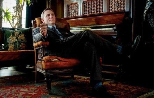 《雷神4》《蝙蝠侠》曝重磅卡司；第77届金球奖获奖名单揭晓……