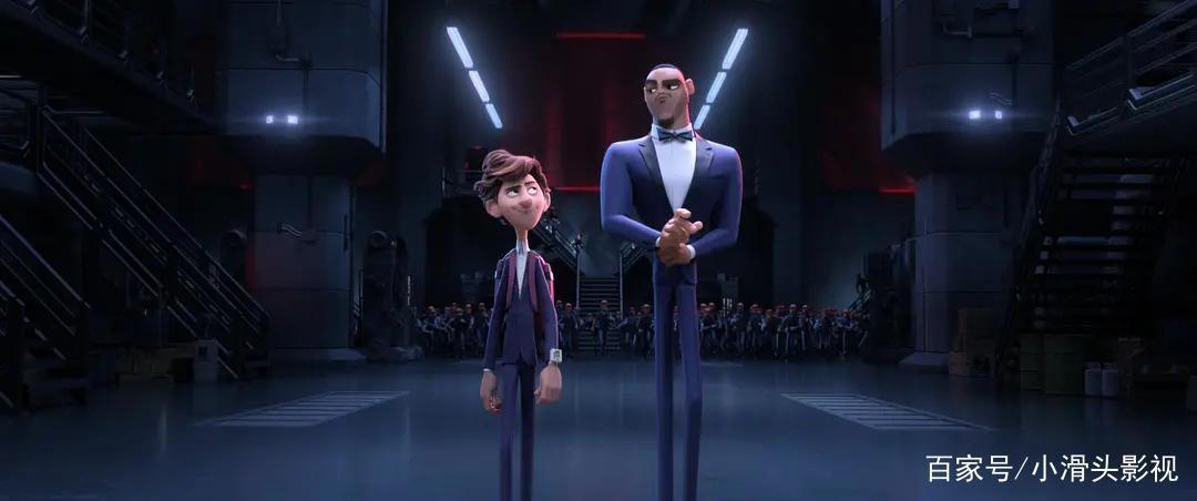 她是迷人的间谍，他是道具达人，他们能否拯救世界？