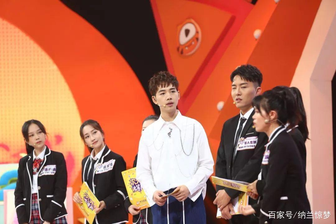 《次元优等声》收官声优偶像成团出道，次元文化出圈还有多远？