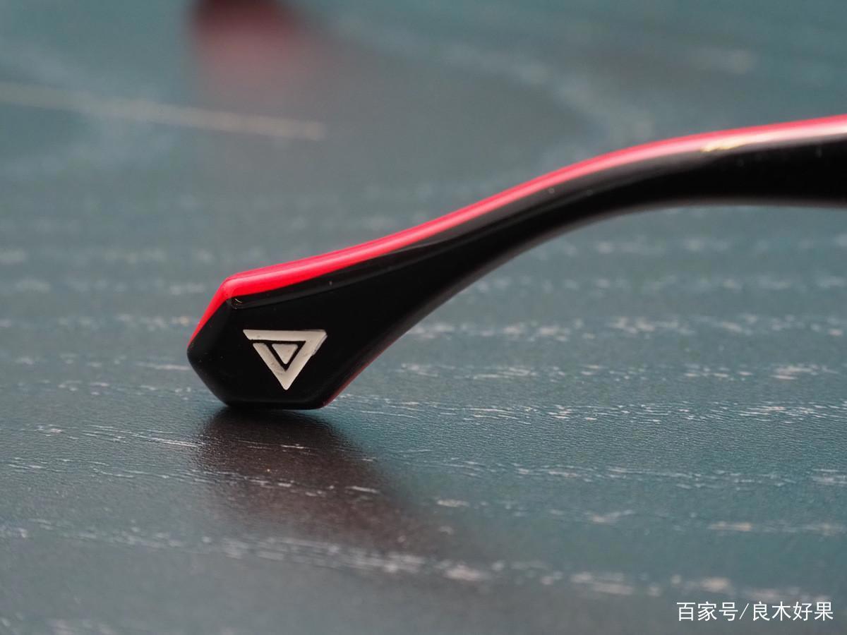 日本手工眼镜工艺与赛博朋克风的结合，攻壳机动队的联名眼镜开箱