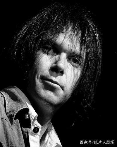 纸片人：《JOJO的奇妙冒险》溯源——不灭钻石与钻石旋律（中）