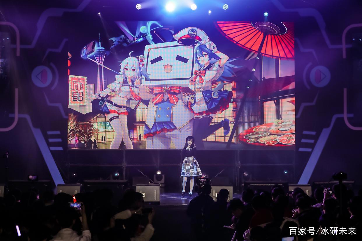 来自上海的这位Coser成功以歌手身份在日本出道，Liyuu究竟是谁？