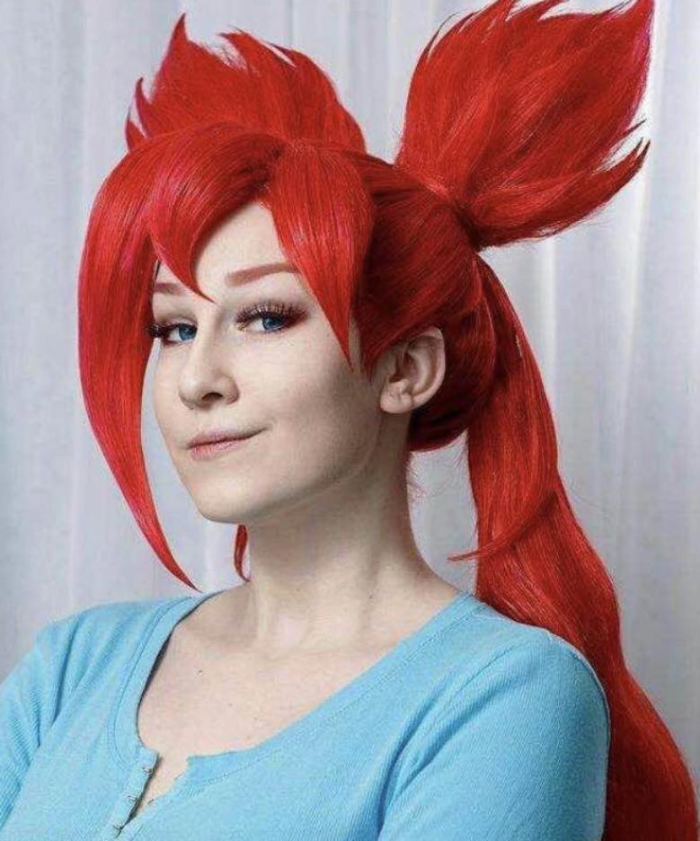 假发比C服贵系列：入间美兔悬空辨还好，心形盘发过分了