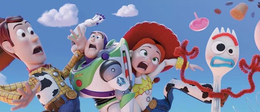 日本动画电影《千与千寻》引领国内票房榜力压美国动画片