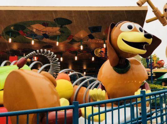 进入玩具总动员的世界，满足孩子的一切幻想！