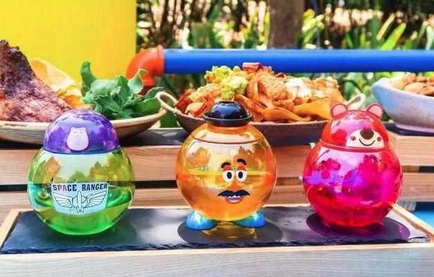 进入玩具总动员的世界，满足孩子的一切幻想！