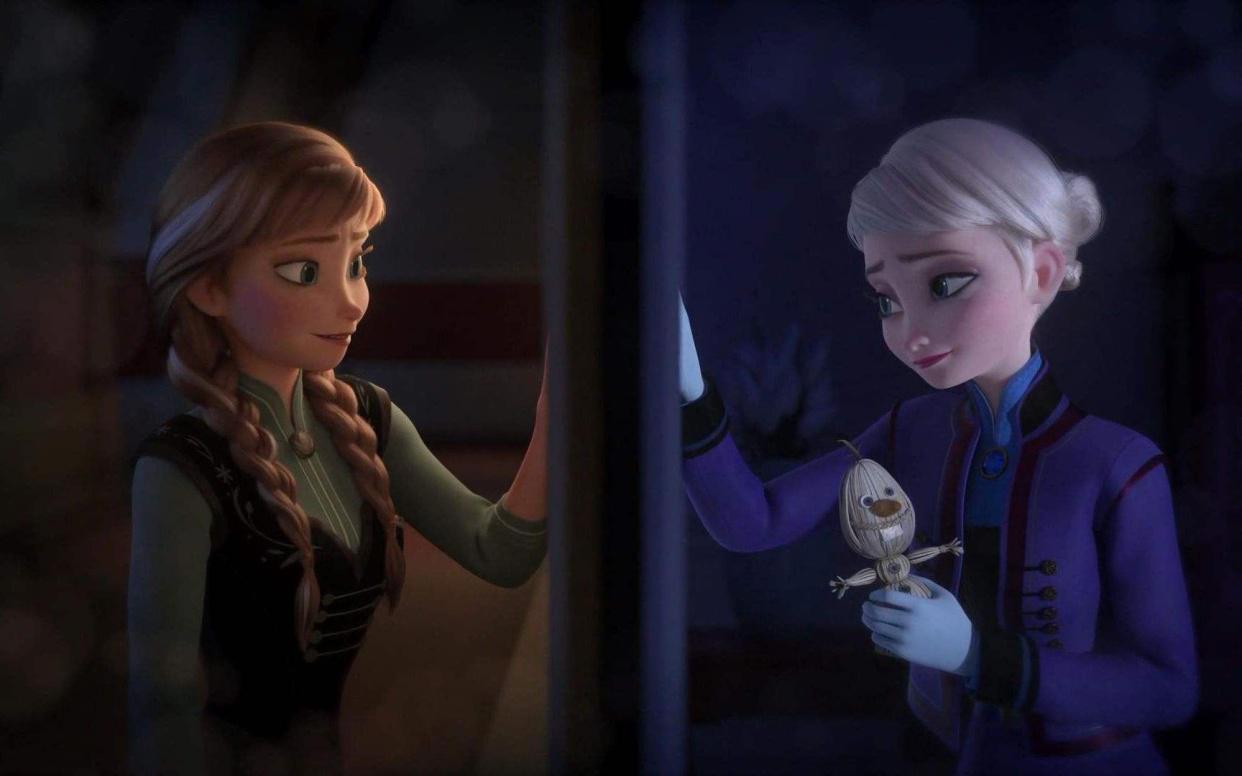 冰雪奇缘：一部历时83年的动画电影，女主艾莎从反派逆袭成女王