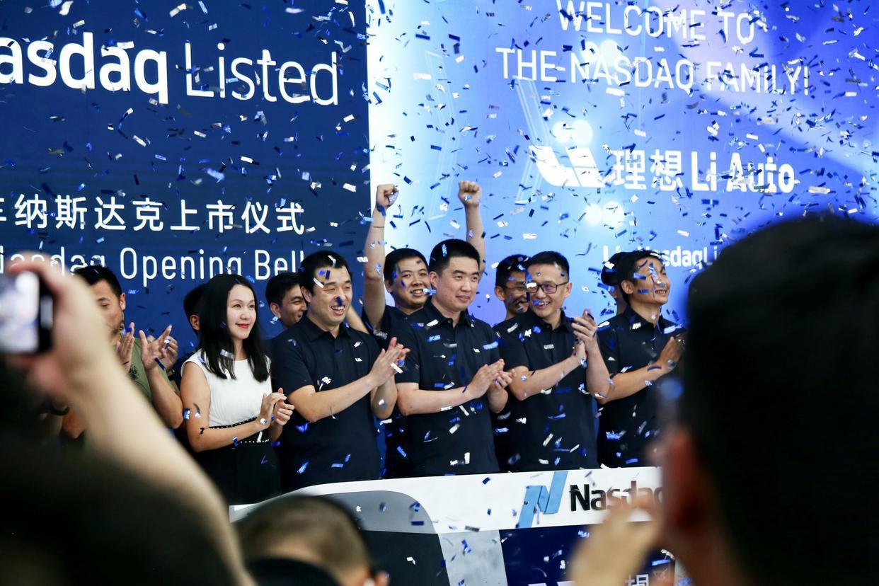 「商人」扎克伯格，「快乐」的王小川和「愤怒」的王兴｜极客一周