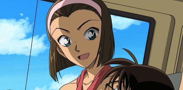 名侦探柯南：灰原哀讽刺日本世袭，可她和柯南都是世袭的受益者